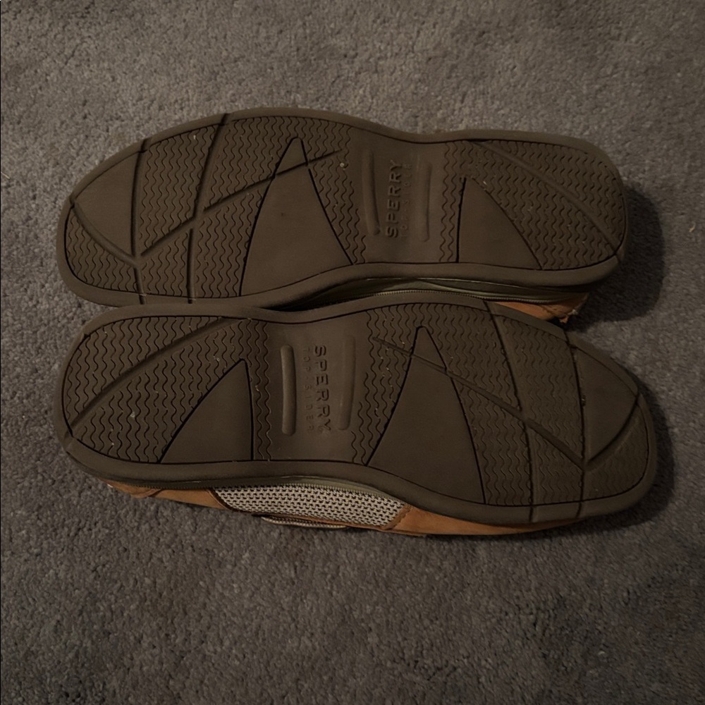 Sperry Boy’s Classic Chestnut Leather Boat Shoes - Picture 4 of 5